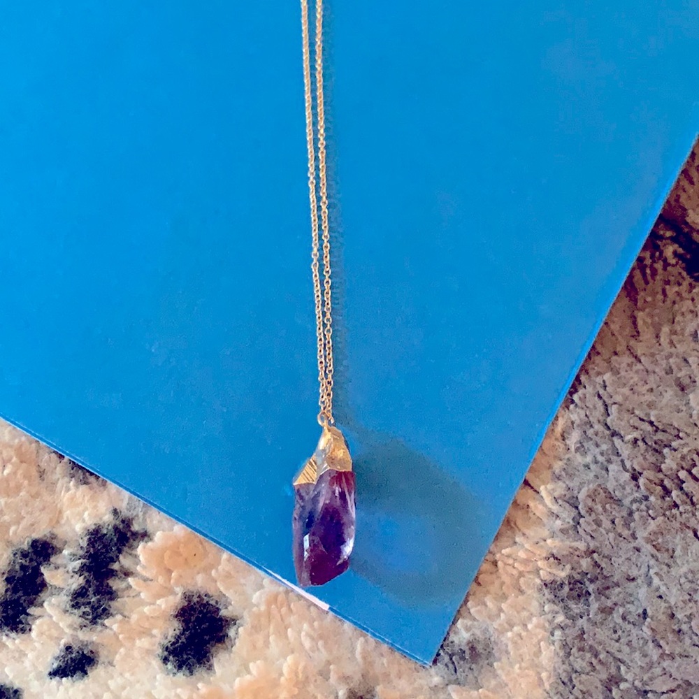 Ladies necklace